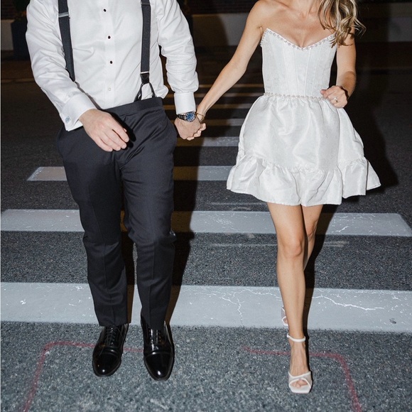 V. Chapman The Evie Dress in White Windsor Brocade - Picture 8 of 12